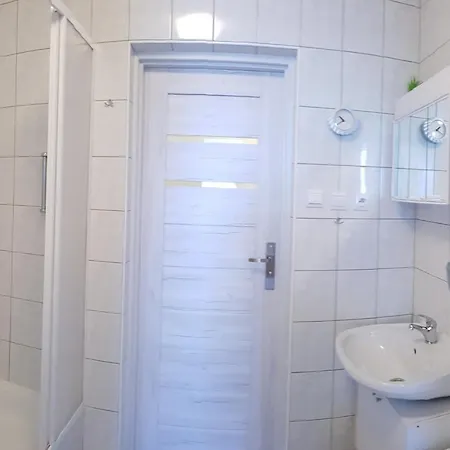 Apartament Z Garazem W Kolobrzegu Apartamento