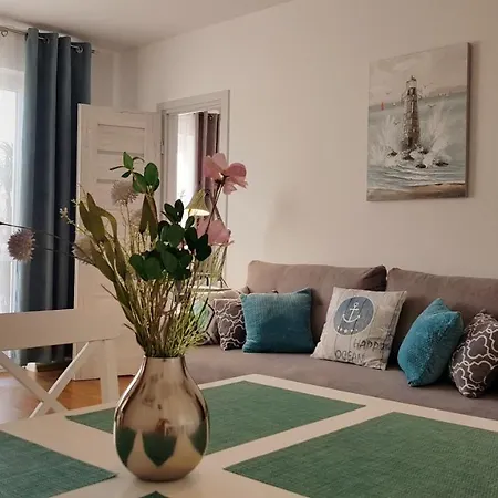 דירה Apartament Z Garazem W Kolobrzegu קולובז'ג